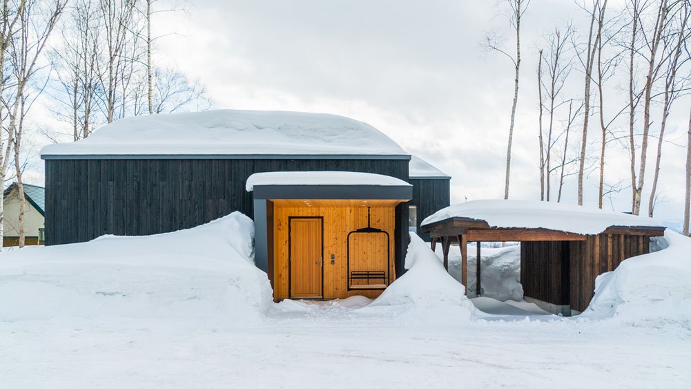 Birchwood Chalet - Facade